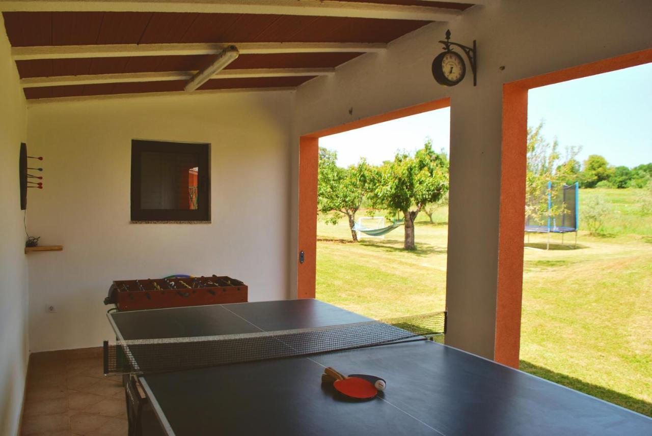 Holiday Home Dorina Barban Екстериор снимка